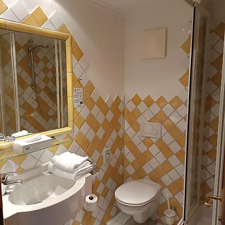 Gruenwaldkopf Отель 3*